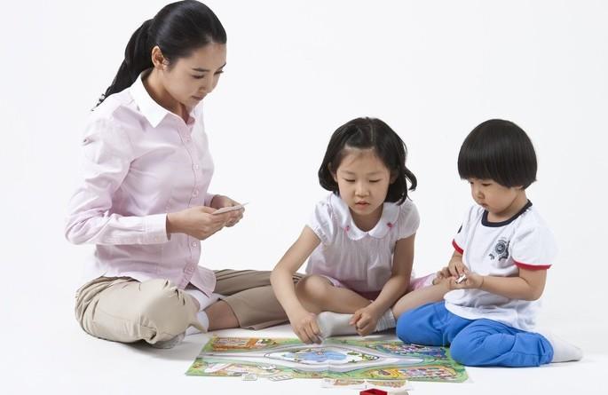 如何教宝宝搭积木