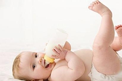 宝宝摇头的原因