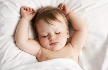 睡眠倒退！宝宝可能会经历四次！怎么破？