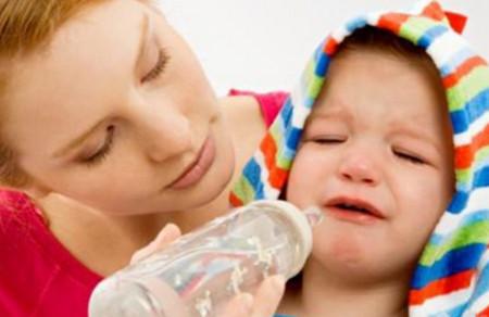 宝宝不爱喝水，原来根源在这里！看看你做对了吗？
