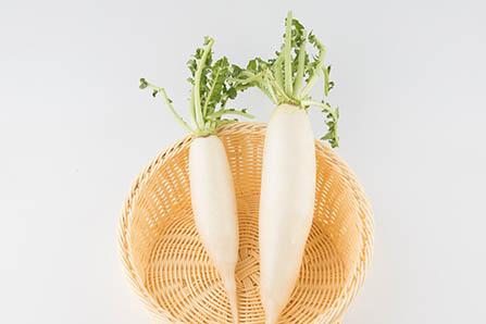  哺乳期能不能吃菠萝