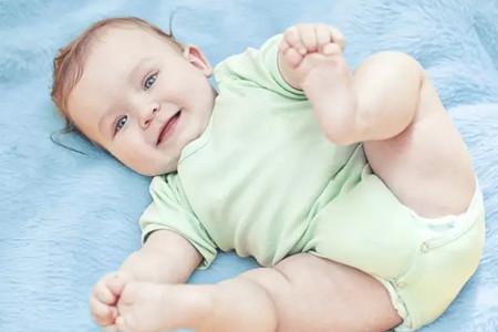 宝宝身材黄金比例1:4，你家有4头身宝宝吗？