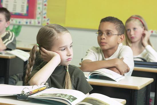 孩子自卑的原因