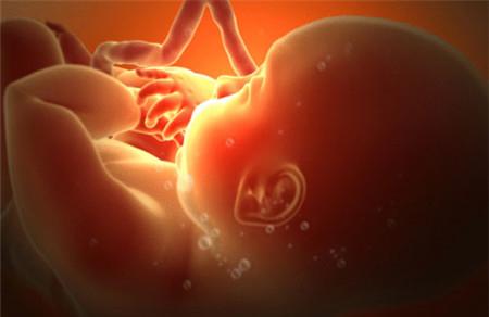 预产期发烧影响胎儿吗