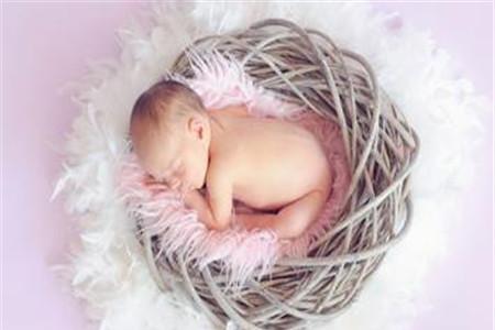 预产期没到见红怎么处理