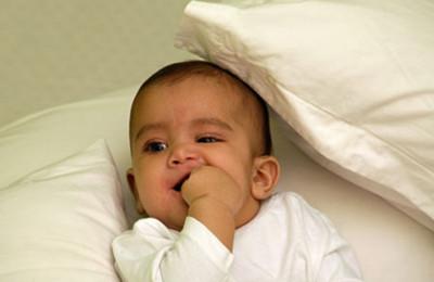 新生儿鼻塞呼吸急促怎么办
