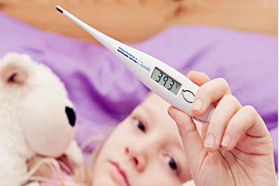 宝宝中暑发烧呕吐怎么办