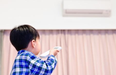 夏天不给孩子开空调，你跟孩子多大仇？