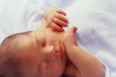 新生儿大便颜色常识