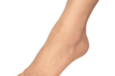 脚趾头上长了个茧一样的硬硬的