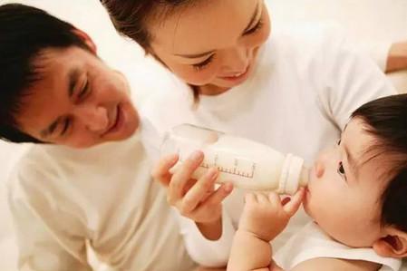 宝宝的厌奶之路，不强迫吃奶就对了