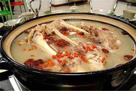 肾虚吃什么食物能补