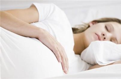 孕妇怎么睡对胎儿好