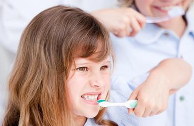 孩子不刷牙的危害