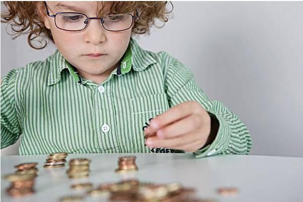 如何给孩子零花钱