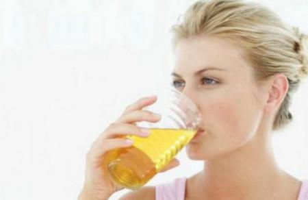 喝蜂蜜水的4大禁忌是什么 最有效的天然祛斑方法