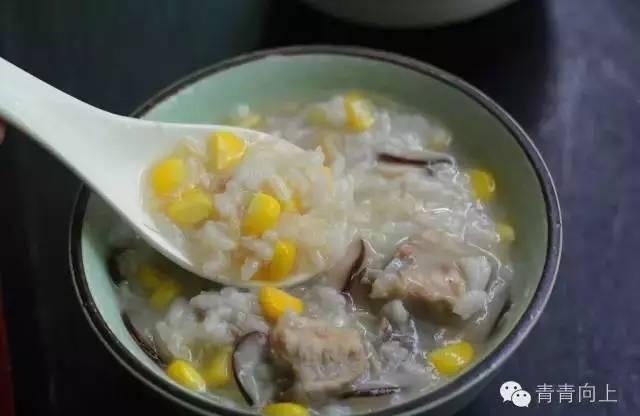 宝贝夏天食欲不振，来点开胃的玉米干贝排骨粥吧