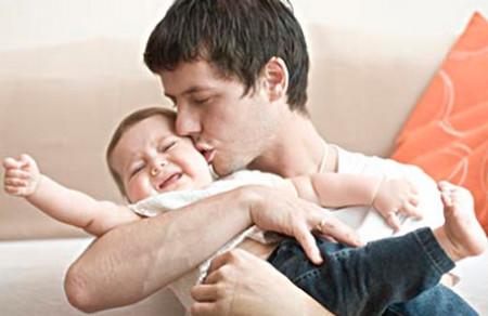 月子里的宝宝腹泻 需要看医生吗?