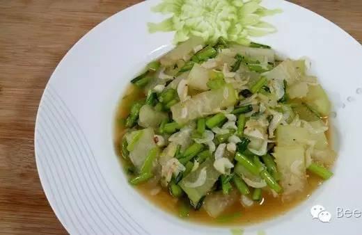 虾皮茼蒿焖冬瓜，夏季孩子清热解暑食谱
