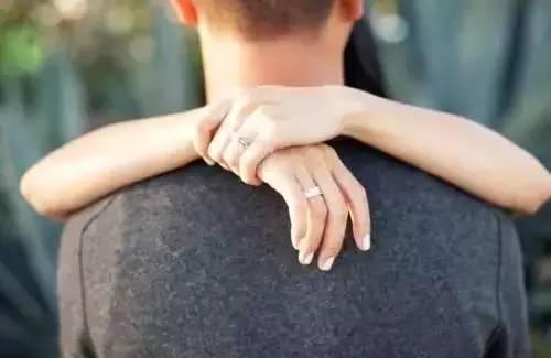 婚姻里谈钱伤感情？不，你应该学会保护自己的权益