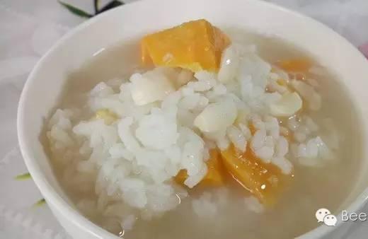 宝宝补锌早餐-红薯莲子粥