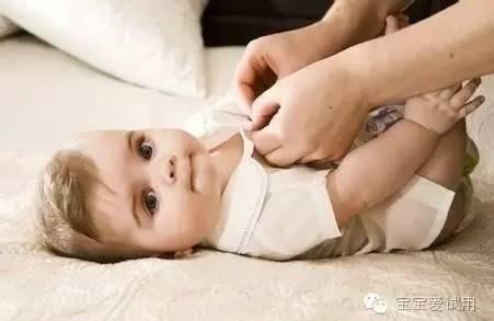 婴儿穿衣护理指南，这几个要点你一定要知道！