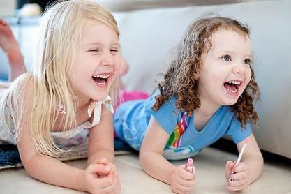 6岁前动作发育敏感期（各年龄段大动作及精细动作训练表）