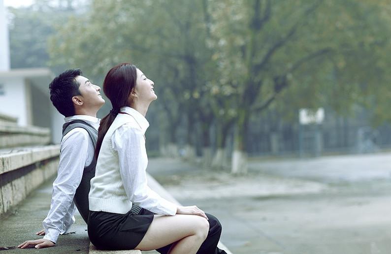 一个丈夫对妻子的深情回忆，看哭了上万人