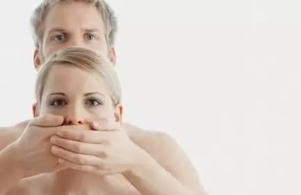 爱做这事的女人卵巢竟然更年轻!可惜很多人不知道！