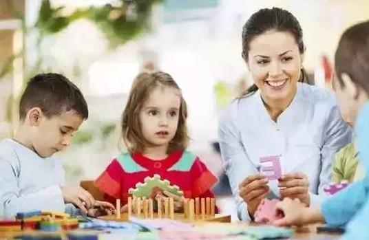 孩子入园，早接晚接对性格的影响竟然这么大