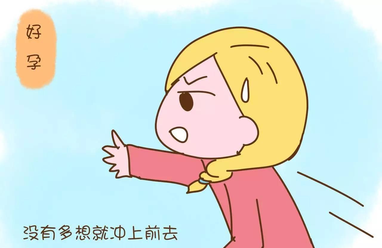 为救儿子宝妈徒手斗狮子，母爱爆发起来超乎你的想象