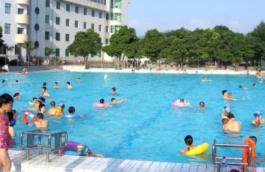 夏天带孩子去公共泳池游泳？你应该先知道这些！