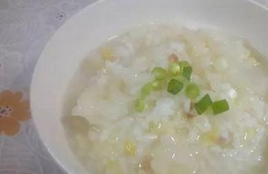 玉米银耳粥-防治宝宝便秘、增强免疫力