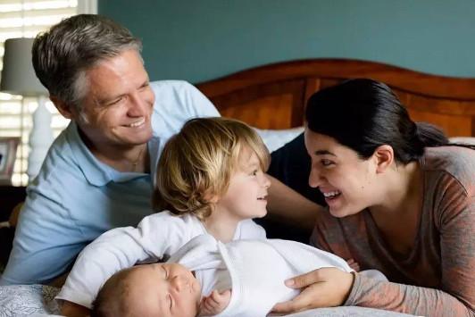 如何建立安全型依恋？如何培养宝宝的安全感？专家给你来支招