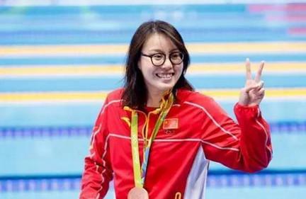 为什么傅园慧敢这么逗比？因为有她爸妈！