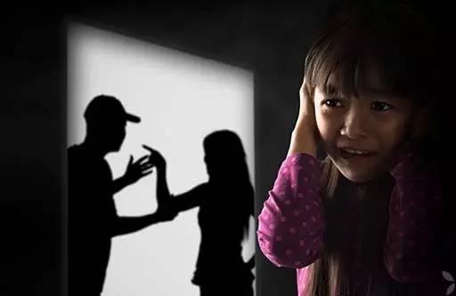婚姻破裂，如何让孩子少受伤害？