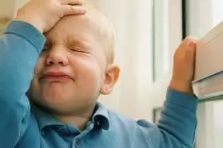 宝宝憋便就是因为“肛欲期”？不要再误导家长了！