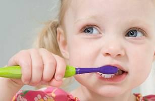 关于宝宝护牙，那些你常忽略和不以为然的其实至关重要.....