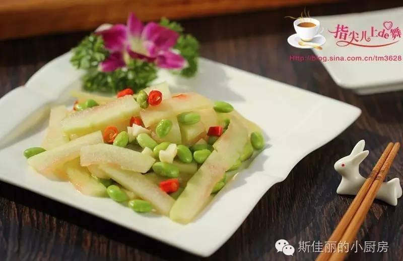 清热解暑的五分钟快炒菜：西瓜翠衣炒毛豆