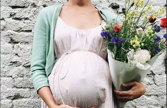 夫妻差几岁生出的宝宝最聪明？