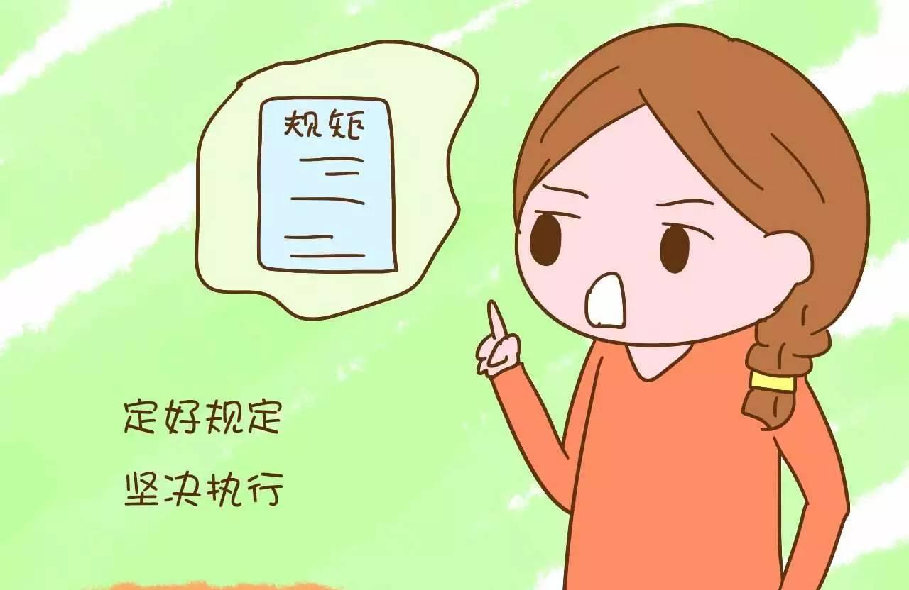看见孙子挨打，奶奶却将宝爸一顿胖揍！