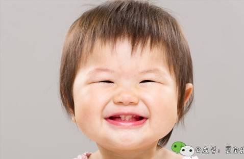 关于宝宝长牙那些事，太早或太晚都让妈妈操碎了心