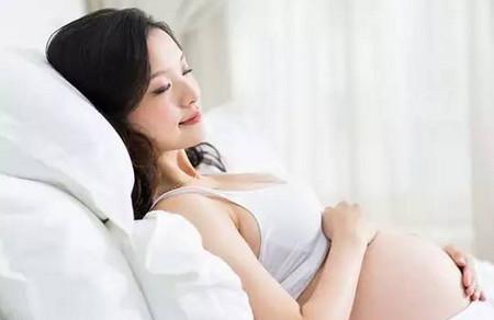 孕期一定要左侧卧睡？看完再也不用纠结了！