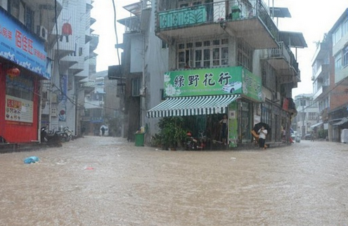 台风莫兰蒂致浙江150万余人受灾 10人遇难