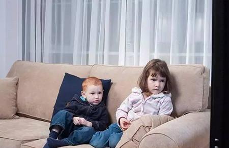 孩子迷上了电子产品，一位美国妈妈使出了这些妙招