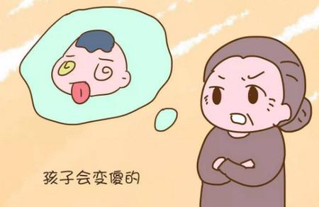 每次同房婆婆都来搞破坏，老人为了孙子“用心良苦”啊！