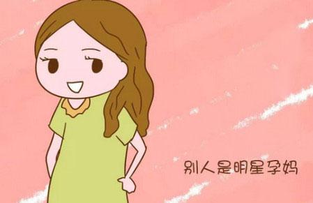 生完孩子后再见昔日同学太解恨了，只怪当初这当妈的太作！
