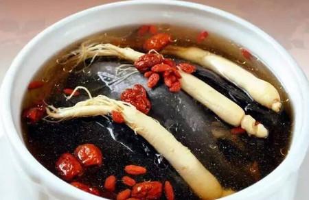 坐月子期间，新妈妈应注意的六大饮食禁忌