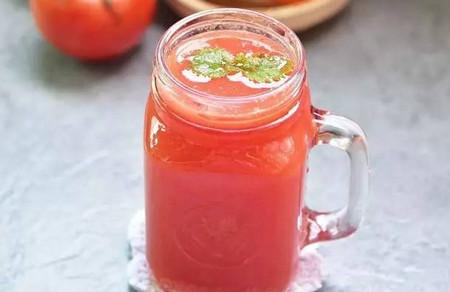 胡萝卜番茄汁的做法 多喝既美味又营养