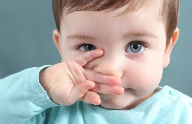 宝宝吹风扇流鼻涕怎么办 小儿吹风扇流鼻涕怎么治疗